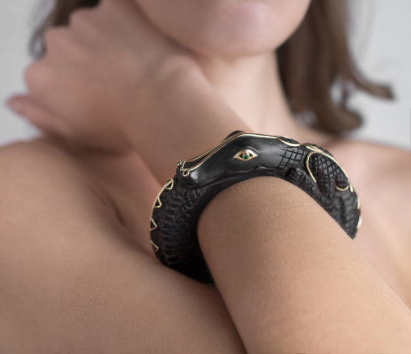 Aligator Ebony bracelet