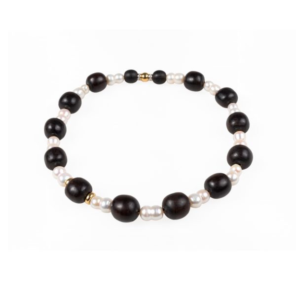 Ebony and Pearls Necklace